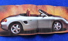 Lade das Bild in den Galerie-Viewer, Porsche Boxster Typ 986 MJ 1997 - Hardcover Prospekt Brochure 08.1996