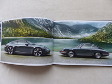 Lade das Bild in den Galerie-Viewer, Porsche 911 50 Jahre Jubiläumsmodell - Hardcover Prospekt Brochure 04.2013