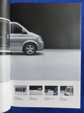 Lade das Bild in den Galerie-Viewer, VW Bus T5 Multivan Highline MJ 2006 - Prospekt Brochure + Preisliste 05.2005