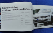 Lade das Bild in den Galerie-Viewer, VW Driving Experience Sommerprogramm Golf R 2016 - Prospekt Brochure 03.2016