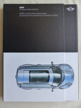 Lade das Bild in den Galerie-Viewer, Mini JCW Cooper S Park Lane Concept Frankfurt - Pressemappe + CD press-kit 2005