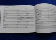Lade das Bild in den Galerie-Viewer, Porsche Macan S MJ 2019 - Hardcover Prospekt Brochure 12.2018