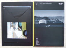 Lade das Bild in den Galerie-Viewer, Mini Cooper S - Pressemappe Fotos press-kit 01.2003 NAIAS 2003