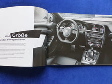 Lade das Bild in den Galerie-Viewer, Audi RS 4 Avant quattro V8 450 PS MJ 2014 - Hardcover Prospekt Brochure 04.2013
