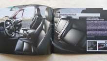 Lade das Bild in den Galerie-Viewer, Toyota Hilux MJ 2018 - Prospekt Brochure + Preisliste 05.2017