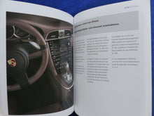 Lade das Bild in den Galerie-Viewer, Porsche 911 Carrera Targa Typ 997 MJ 2010 - Hardcover Prospekt Brochure 11.2009