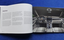 Lade das Bild in den Galerie-Viewer, Porsche Macan S Turbo MJ 2020 - Hardcover Prospekt Brochure 08.2019