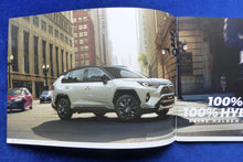 Lade das Bild in den Galerie-Viewer, Toyota RAV4 Adventure MJ 2023 - Prospekt Brochure + Preisliste 04.2022