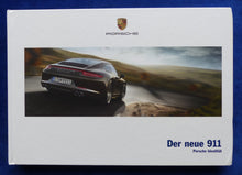 Lade das Bild in den Galerie-Viewer, Porsche 911 Carrera Cabrio Typ 991 MJ 2013 - Hardcover Prospekt Brochure 05.2012