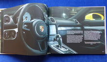 Lade das Bild in den Galerie-Viewer, Porsche 718 Cayman GT4 Typ 982 MJ 2021 - Hardcover Prospekt Brochure 09.2020