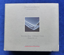 Lade das Bild in den Galerie-Viewer, Mercedes S-Klasse S 500 Typ 220 MJ 1999 - Presse Fotos CD-Rom press-kit 1998