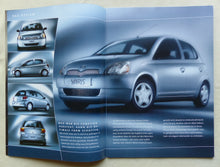 Lade das Bild in den Galerie-Viewer, Toyota Yaris MJ 2000 - Prospekt Brochure + Preisliste 03.2000