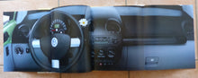 Lade das Bild in den Galerie-Viewer, VW New Beetle MJ 2000 - Buch Hardcover Prospekt Brochure 10.1999