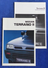 Lade das Bild in den Galerie-Viewer, Nissan Terrano II MJ 1994 - Prospekt Brochure + Daten & Ausstattungen 07.1993