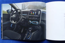 Lade das Bild in den Galerie-Viewer, Renault Zoe E-Auto MJ 2018 - Prospekt Brochure + Preisliste 11.2017