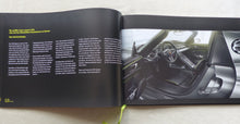 Lade das Bild in den Galerie-Viewer, Porsche 918 Spyder MJ 2013 - Hardcover Prospekt Brochure 08.2012