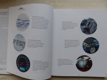 Lade das Bild in den Galerie-Viewer, VW Bora Limousine - Buch Hardcover Prospekt Brochure 03.1999