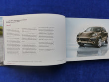 Lade das Bild in den Galerie-Viewer, Porsche Cayenne S Diesel GTS Turbo MJ 2013 - Hardcover Prospekt Brochure 06.2012