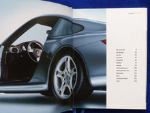Lade das Bild in den Galerie-Viewer, Porsche 911 Carrera S Typ 997 MJ 2005 - Hardcover Prospekt + Preisliste 06.2004