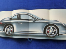 Lade das Bild in den Galerie-Viewer, Porsche 911 Carrera S Typ 997 MJ 2005 - Hardcover Prospekt + Preisliste 06.2004
