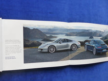 Lade das Bild in den Galerie-Viewer, Porsche 911 Carrera S Typ 991 MJ 2012 - Hardcover Prospekt Brochure 05.2011