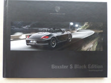 Lade das Bild in den Galerie-Viewer, Porsche Boxster S Black Edition MJ 2011 - Hardcover Prospekt Brochure 11.2010