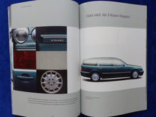 Lade das Bild in den Galerie-Viewer, Mercedes-Benz E-Klasse T-Modelle E55 AMG MJ 2000 - Prospekt Brochure 12.1999
