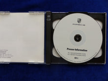 Lade das Bild in den Galerie-Viewer, Porsche 911 Carrera Cabrio Typ 996 - Original Presse Information 2er CD-Rom 1998