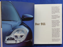 Lade das Bild in den Galerie-Viewer, Porsche 911 Carrera Typ 996 MJ 2000 - Hardcover Prospekt 09.1999 - Fehlbindung!