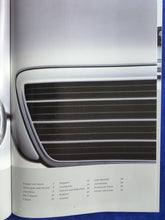 Lade das Bild in den Galerie-Viewer, Mercedes-Benz E-Klasse E 55 AMG Limousinen MJ 2000 - Prospekt Brochure 07.1999