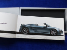 Lade das Bild in den Galerie-Viewer, Audi R8 GT Spyder - Limited 1 of 333 - Hardcover Prospekt Brochure 07.2011