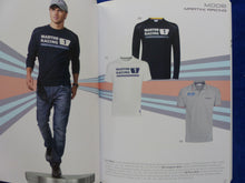 Lade das Bild in den Galerie-Viewer, Porsche Design Driver's Selection 2012 - 911 Cayenne - Prospekt Katalog 07.2011