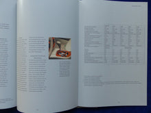 Lade das Bild in den Galerie-Viewer, Mercedes-Benz S-Klasse S 600 W220 MJ 2000 - Hardcover Prospekt Brochure 11.1999
