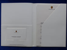 Lade das Bild in den Galerie-Viewer, Porsche Cayman S Weltpremiere Typ 987c - Pressemappe CD-Rom press-kit 09.2005