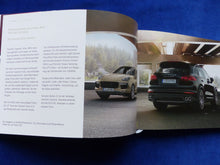 Lade das Bild in den Galerie-Viewer, Porsche Cayenne S GTS Turbo MJ 2018 - Hardcover Prospekt + Preisliste 03.2017