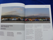 Lade das Bild in den Galerie-Viewer, Porsche 911 Carrera Targa 997 MJ 2010 - Hardcover Prospekt + Preisliste 06.2009