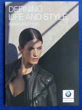 Lade das Bild in den Galerie-Viewer, BMW Lifestyle Kollektionen 2019 - M Motorsport Bikes - Prospekt Brochure 01.2019 - car-brochure