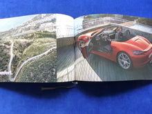 Lade das Bild in den Galerie-Viewer, Porsche 718 Boxster & 718 Cayman MJ 2017 - Hardcover Prospekt Brochure 04.2016