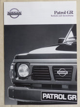 Lade das Bild in den Galerie-Viewer, Nissan Patrol GR Station - Prospekt Brochure + Daten & Ausstattungen 02.1992