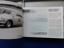Lade das Bild in den Galerie-Viewer, Porsche 911 Carrera GTS Typ 997 MJ 2011 Bild & Prospekt Brochure in Box 08.2010
