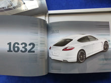 Lade das Bild in den Galerie-Viewer, Porsche 911 Carrera GTS Typ 997 MJ 2011 Bild & Prospekt Brochure in Box 08.2010