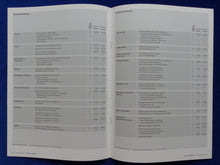 Lade das Bild in den Galerie-Viewer, VW Bus T5 Multivan Edition 25 MJ 2012 - Prospekt Brochure + Preisliste 11.2011