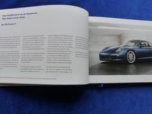 Lade das Bild in den Galerie-Viewer, Porsche 911 Carrera Typ 991 MJ 2016 - Hardcover Prospekt Brochure 03.2015
