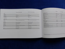 Lade das Bild in den Galerie-Viewer, Porsche 911 Carrera S Typ 992 MJ 2020 - Hardcover Prospekt Brochure 09.2019