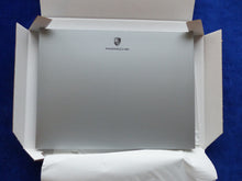 Lade das Bild in den Galerie-Viewer, Porsche 911 Carrera GTS Typ 997 MJ 2011 Bild & Prospekt Brochure in Box 08.2010