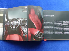 Lade das Bild in den Galerie-Viewer, Porsche Cayenne Turbo S MJ 2013 - Hardcover Prospekt Brochure 10.2012