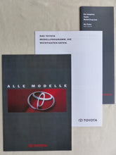 Lade das Bild in den Galerie-Viewer, Toyota Modelle 1995 Landcruiser Celica - Prospekt + Daten + Preisliste 01.1995