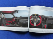 Lade das Bild in den Galerie-Viewer, Porsche 911 GT2 RS Typ 997 MJ 2011 - Hardcover Prospekt + Preisliste 05.2010