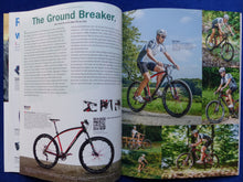 Lade das Bild in den Galerie-Viewer, Porsche Select Magazin Frühjahr 2014 Driver's Selection Lifestyle Martini Bikes