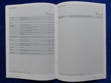 Lade das Bild in den Galerie-Viewer, VW Bus T5 Multivan Edition 25 MJ 2013 - Prospekt Brochure + Preisliste 06.2012